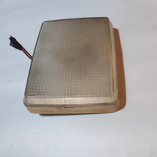 Lanterna Luminária Luz de Teto Central Cor Gelo 52272506 GM Monza 86 87 88 89 90 91 92 93 94 95 96