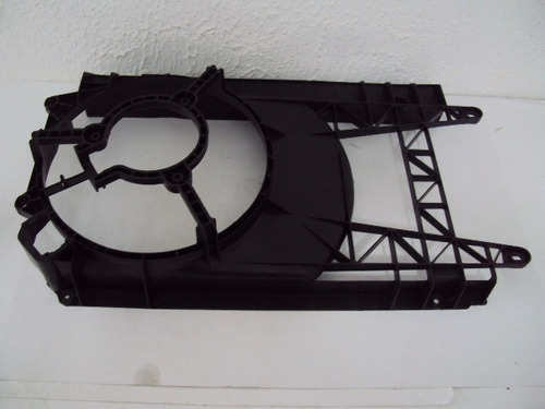 Celta Defletor Do Radiador Novo Original Gm