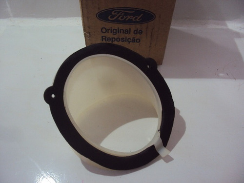 Ford Courier Fiesta Guarda-pó Abertura Passagem Arvore Novo